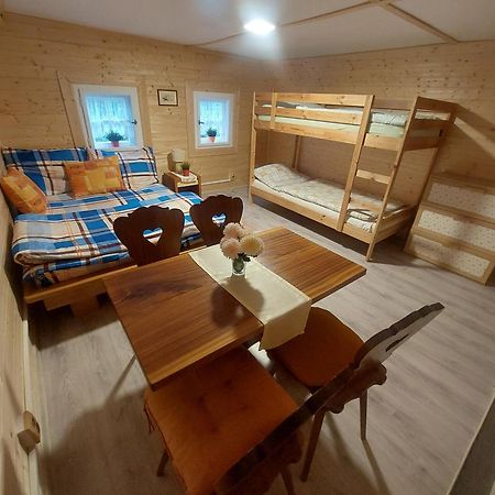 Roubenka u potoka Výprachtice Villa Buitenkant foto