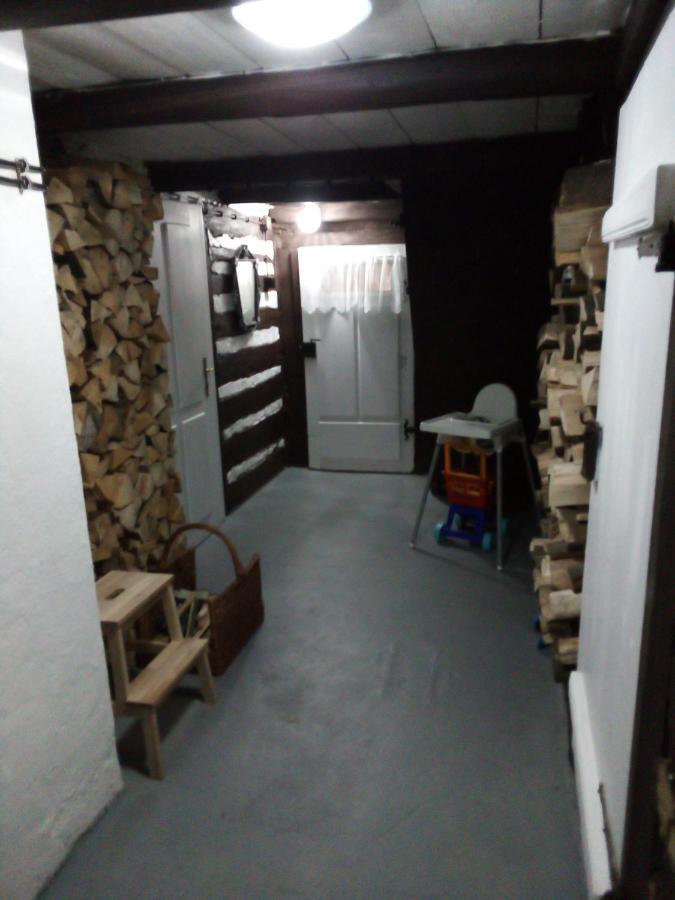 Roubenka u potoka Výprachtice Villa Buitenkant foto